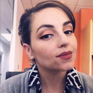 Meet your Posher, Allison